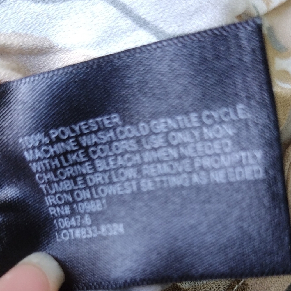 Zara Women's Ruffled Blouse - Cream and Black - Picture 10 of 13